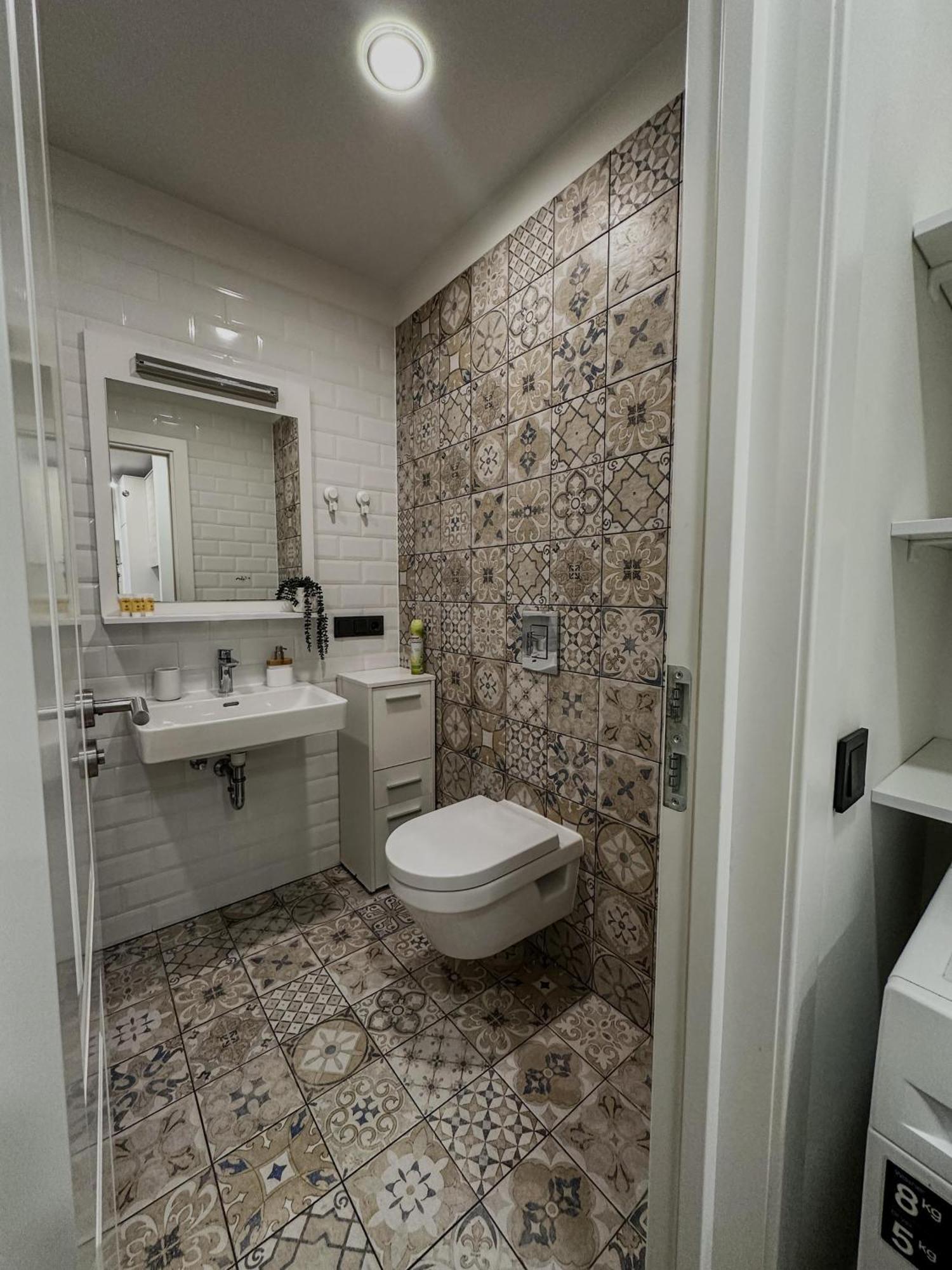 One Bedroom Promenade Apartment Riga Buitenkant foto